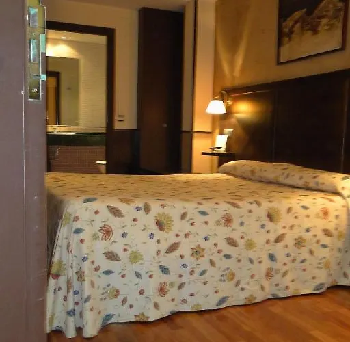 Pensión Casa Vallejo 2*